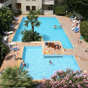 3* Lägenhetshotell Eucalipti